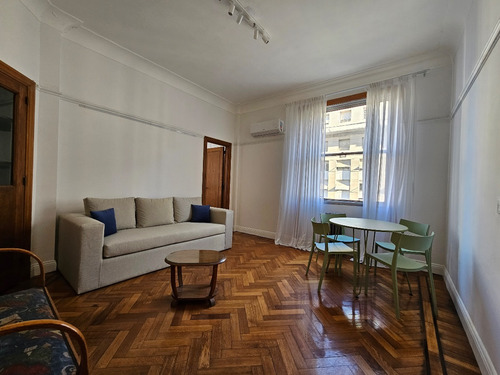 Dpto. 2 Amb. 60 M2 A Metros De Av.corrientes Florida, Del Obelisco, De Todos Los Subterráneos, De Cines Y Teatros, Confiterías Y Bares Notables. Hasta 3 Personas - Imagen 2