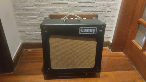 Amplificador De Guitarra Laney Cub12