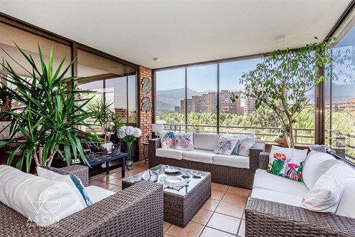 Condominio Exclusivo Con Vista Privilegiada. Buena Ubicación