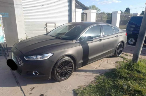 Ford Mondeo .