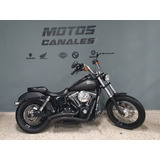 Harley Davidson  Dyna Street Bob 1600cc Modelo 2013