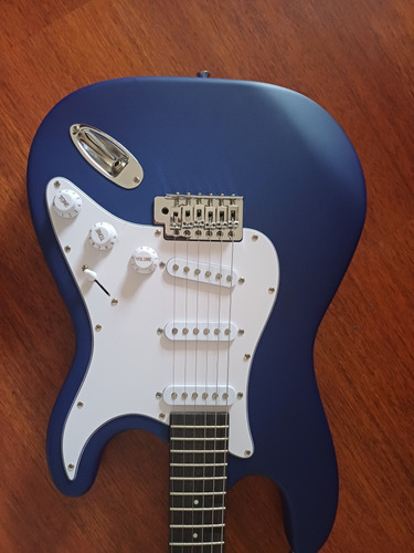 Guitarra Palmer Azul, Amplificador Palmer 15wt