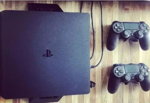 Soporte Ps4 Slim Con 2 Controles Y Soporte Audífonos