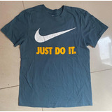 Remera Nike Tee Talle S