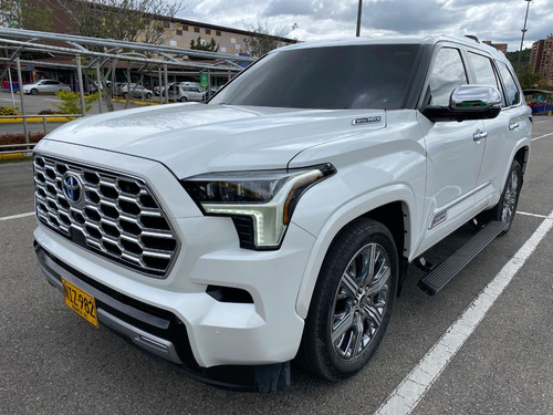 Toyota  Sequoia  Capstone Hybrid At 3.4