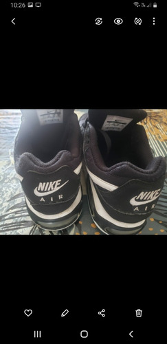 Zapatillas Negras  Nike Comand 