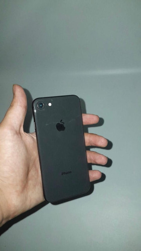 iPhone 8 Negro , Impecable 64gb + 3 Fundas ! (descripción)