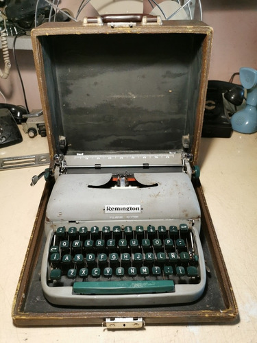 Maquina De Escribir Antigua Remington Travel-riter Año 1956
