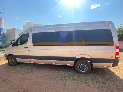 VAN MERCEDES BENZ SPRINTER 415 ANO 14/15 - 19 LUGARES 