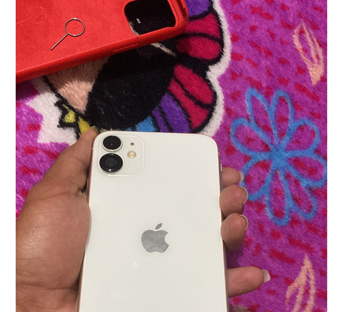 Apple iPhone 11 (128 Gb) - Blanco