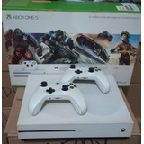 Xbox One S - 2 Controles - Na Caixa