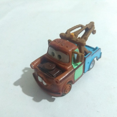 Disney Cars Tow Mate H6438 Cafe Plástico  Grua  Mater