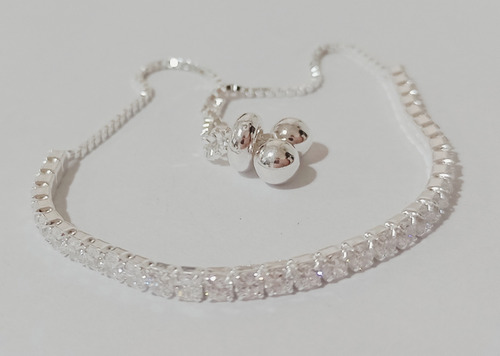 Bella Pulsera De Plata 925 Ajustable Con Cubics Zirconia.