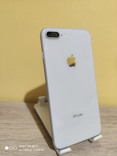  iPhone 8 Plus 256 Gb Prateado