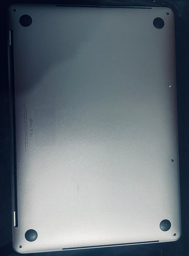 Macbook Pro (13-inch, 2019, Four Thumderbolt 3 Porta)
