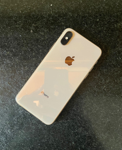 iPhone XS