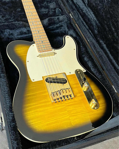 Fender Telecaster. 12x S Juros. Boss Gibson Orange Prs