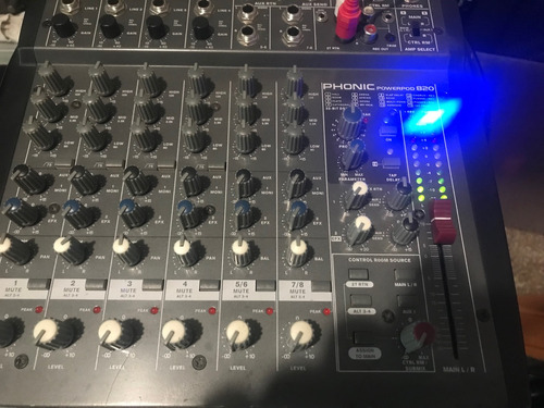 Consola De Grabación Phonic Powerpod 820 Potenciada