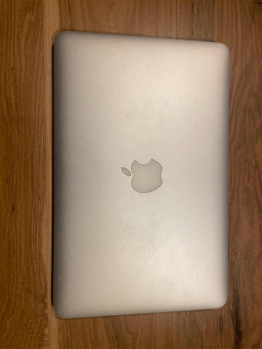 Macbook Air (11-inch, Early 2015)