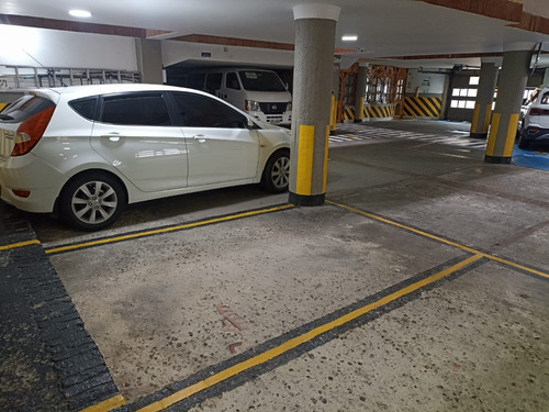 Vendo Gran Hotel En Bogotá Cerca Aeropuerto - Imagen 2
