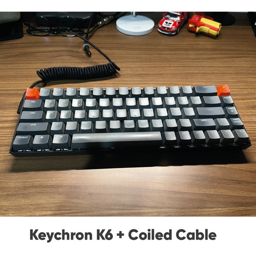 Teclado Keychron K6 Qwerty + Coiled Cable Original