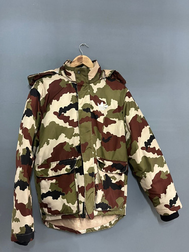 Campera Nike Camuflada