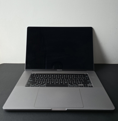 Macbook Pro 16  Core I9 - 1tb, Touchbar (2019) Space Gray