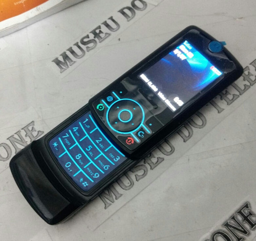 Celular Motorola Z3 Relíquia Slaid Pequeno Antigo De Chip