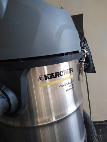 Aspiradora Karcher + Pico Para Aspirar Tapizados