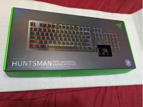 Razer Huntsman V1 100% / Purple Optical Switches