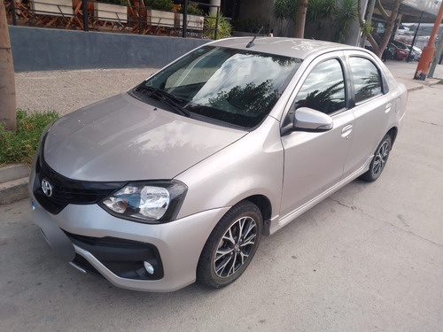 Toyota Etios 2018 1.5 Sedan Xls L18