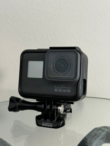 Câmera Gopro Hero5 4k Com Acessórios 