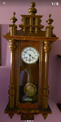 Reloj De Pared Antiguo A Pendulo Con Soneria. 