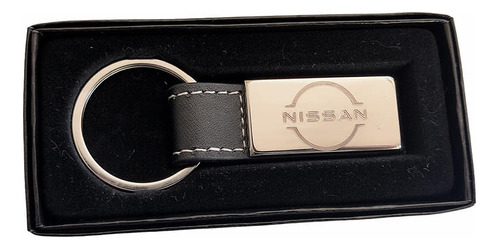 Llavero Nissan Tira Simil Cuero Negro Grabado Nombre