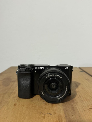 Câmera Mirrorless Sony A6000 Com Lente Sony 16-50mm 3.5f 