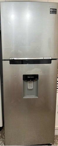 Heladera Samsung Inverter Water Dispenser