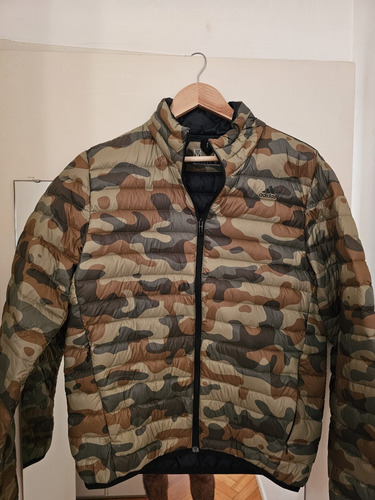 Campera adidas Camuflada Impecable 