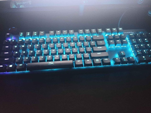 Teclado Gamer Hyperx Alloy Origins Qwerty Blue Con Luz Rgb