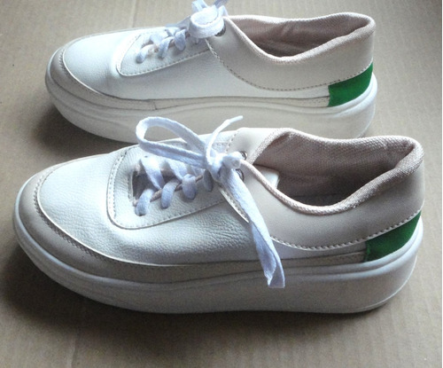 Hermosos Tenis Blancos Talla 35 Usados