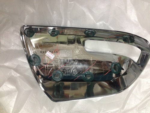 Tapa Retrovisor Izquierda Cromada Toyota Hilux 2012 Al 2020 Foto 2