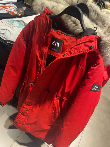 Campera Zara Roja Xl - Dnwr