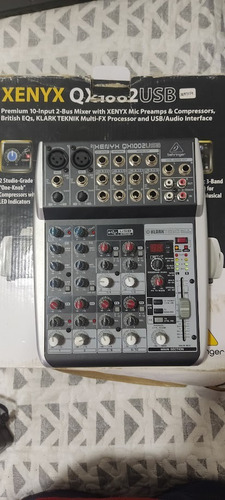 Mesa De Som Behringer Qx1002usb Xenyx