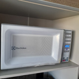 Microondas Electrolux Meo44 220v Conforme Descrição. 