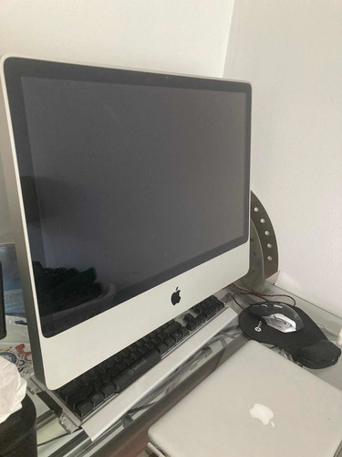 iMac 24.inch, 2007 Apple Inc.