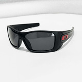 Lentes Mod. Batwolf Col. Negro Negro Logo Rojo Polarizado