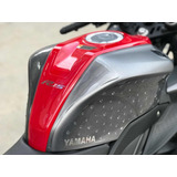 Protector Tanque + Pierneras Stomp Grip + Tapa Yamaha R15 V3