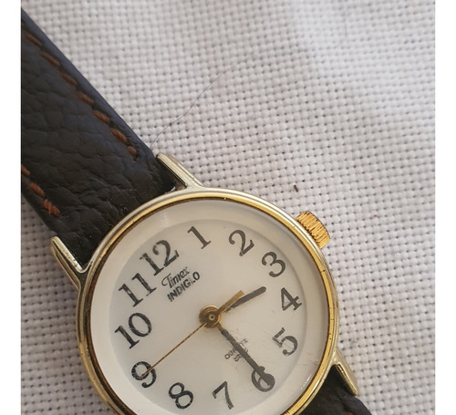 Pequeño Reloj Dama Timex Indiglo Usado