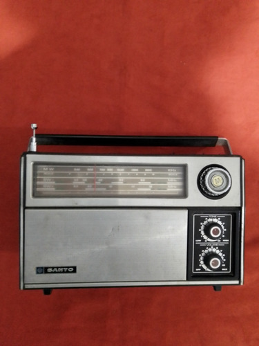Rádio Antigo Sanyo Rp 3450n / Funciona