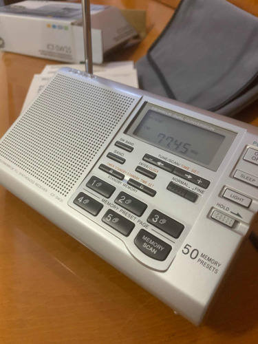 Rádio Sony Icf-sw35