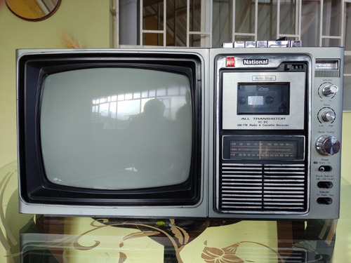 Televisor Con Radio-cassete Antiguo Marca National
